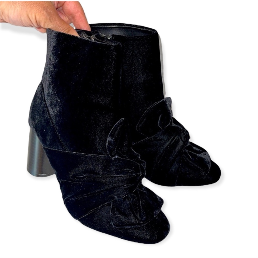 Zara Black Velvet Bow Front Heel Booties